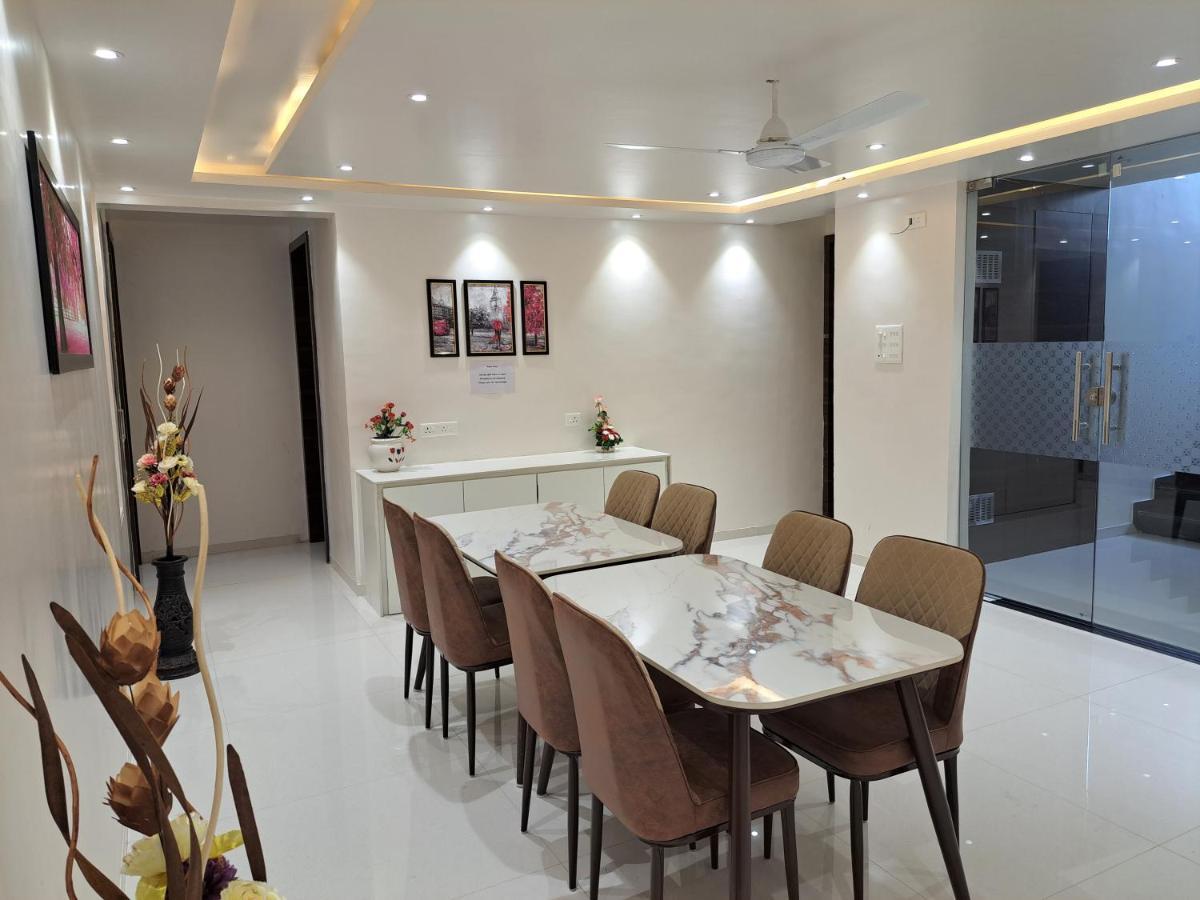 Bouquet Residency Hotel Nashik Exterior photo