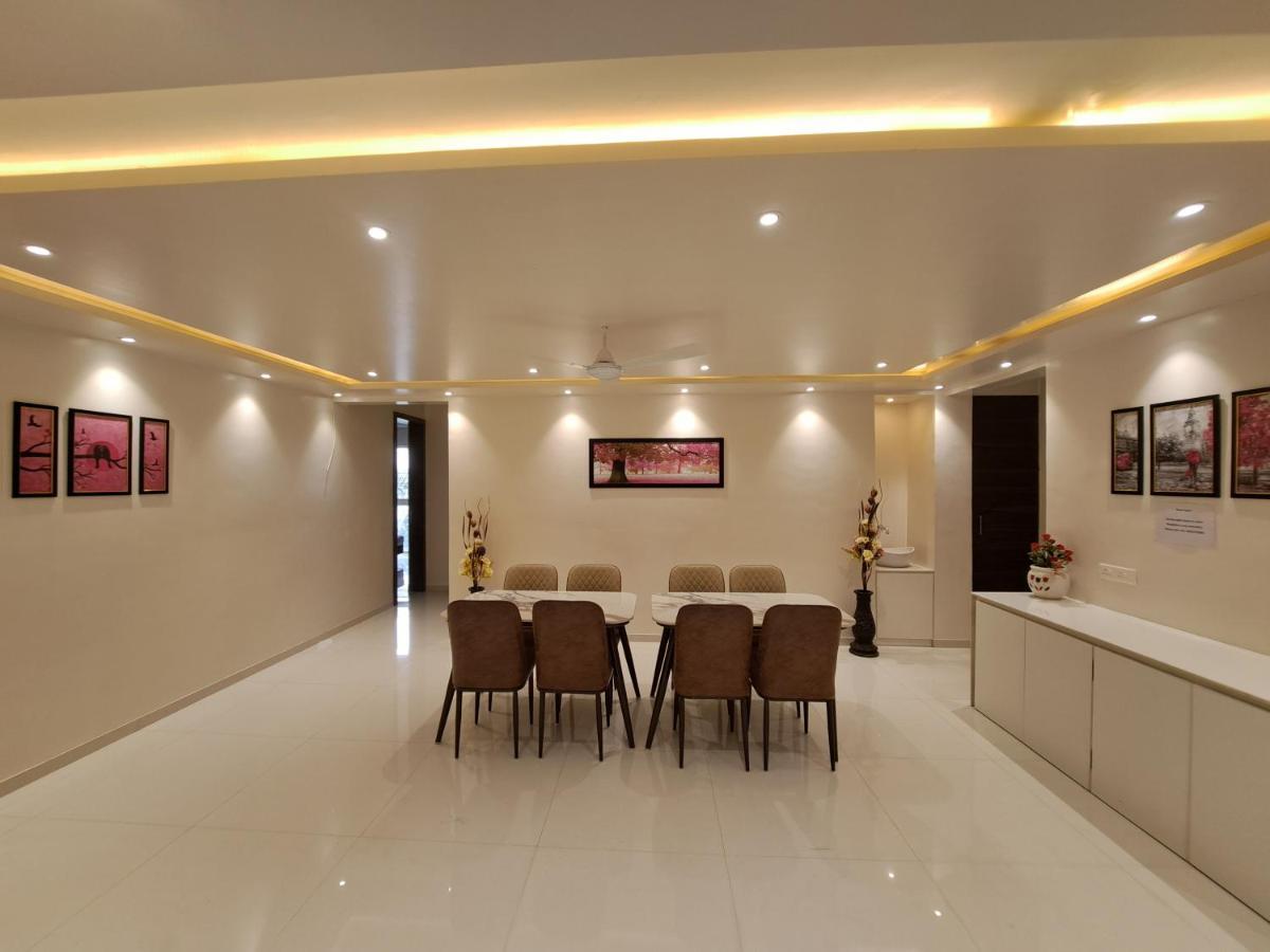 Bouquet Residency Hotel Nashik Exterior photo